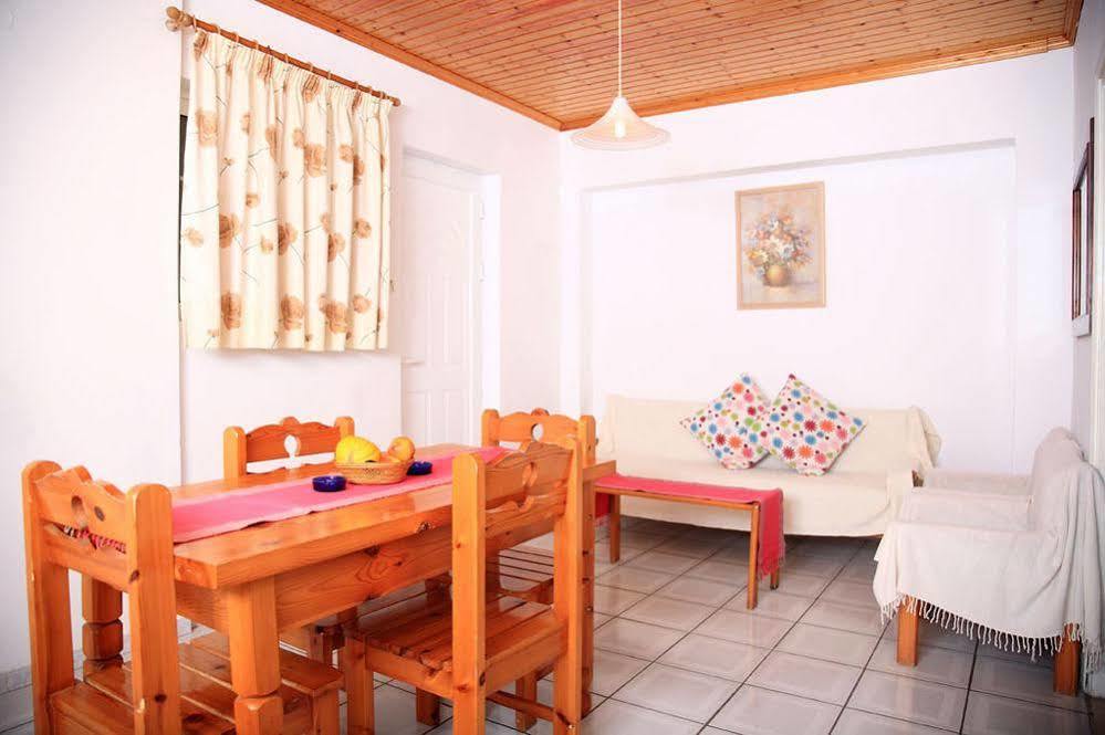 Zakynthos Aparthotel Kalamákion